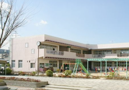 芥川幼稚園 徒歩13分（約980ｍ）